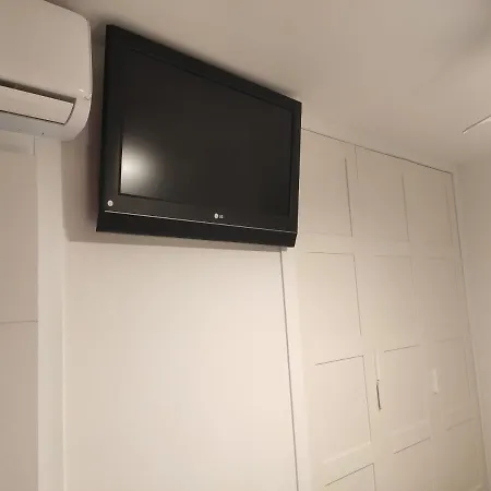 Beachfront -- New Luxury -- 1ª Linea Playa -- Center -- Private Parking -- Panoramic Sea Views -- Appartement