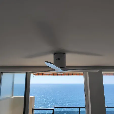 Appartement Beachfront -- New Luxury -- 1ª Linea Playa -- Center -- Private Parking -- Panoramic Sea Views -- *