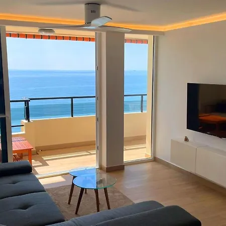 Appartement Beachfront -- New Luxury -- 1ª Linea Playa -- Center -- Private Parking -- Panoramic Sea Views --