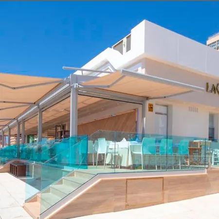 דירה Beachfront -- New Luxury -- 1ª Linea Playa -- Center -- Private Parking -- Panoramic Sea Views -- פואנגירולה