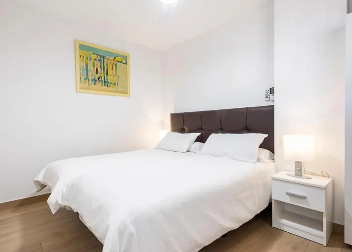 Apartamento Beachfront -- New Luxury -- 1ª Linea Playa -- Center -- Private Parking -- Panoramic Sea Views --