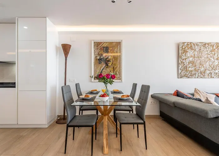 Beachfront -- New Luxury -- 1ª Linea Playa -- Center -- Private Parking -- Panoramic Sea Views -- Lägenhet Fuengirola